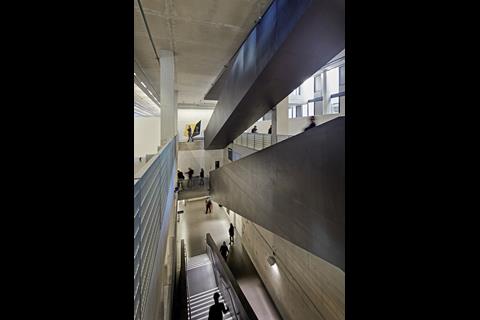 Heneghan Peng - University of Greenwich Stockwell Street building